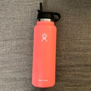 Hydro Flask 40oz with stars lid